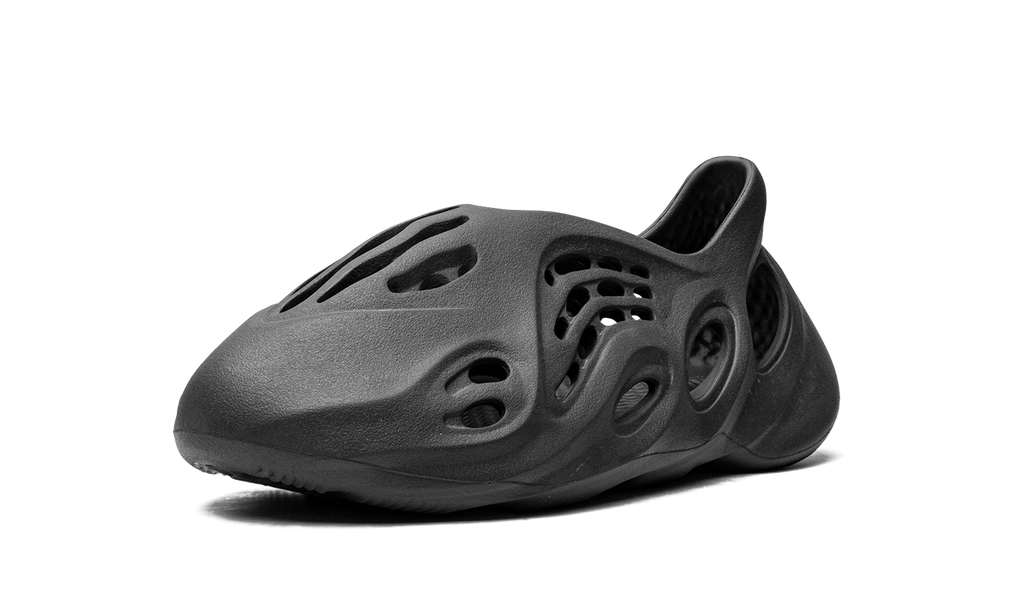 YEEZY FOAM RUNNER
"ONYX"